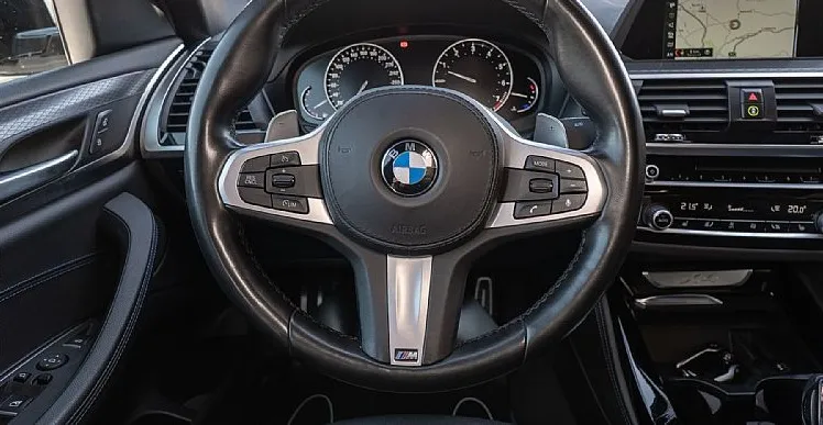 Zunanja slika - BMW X4 - serija : xDrive20i  M Sport•FULL LED•PDC•NAVI•GR.SEDEŽ - 11