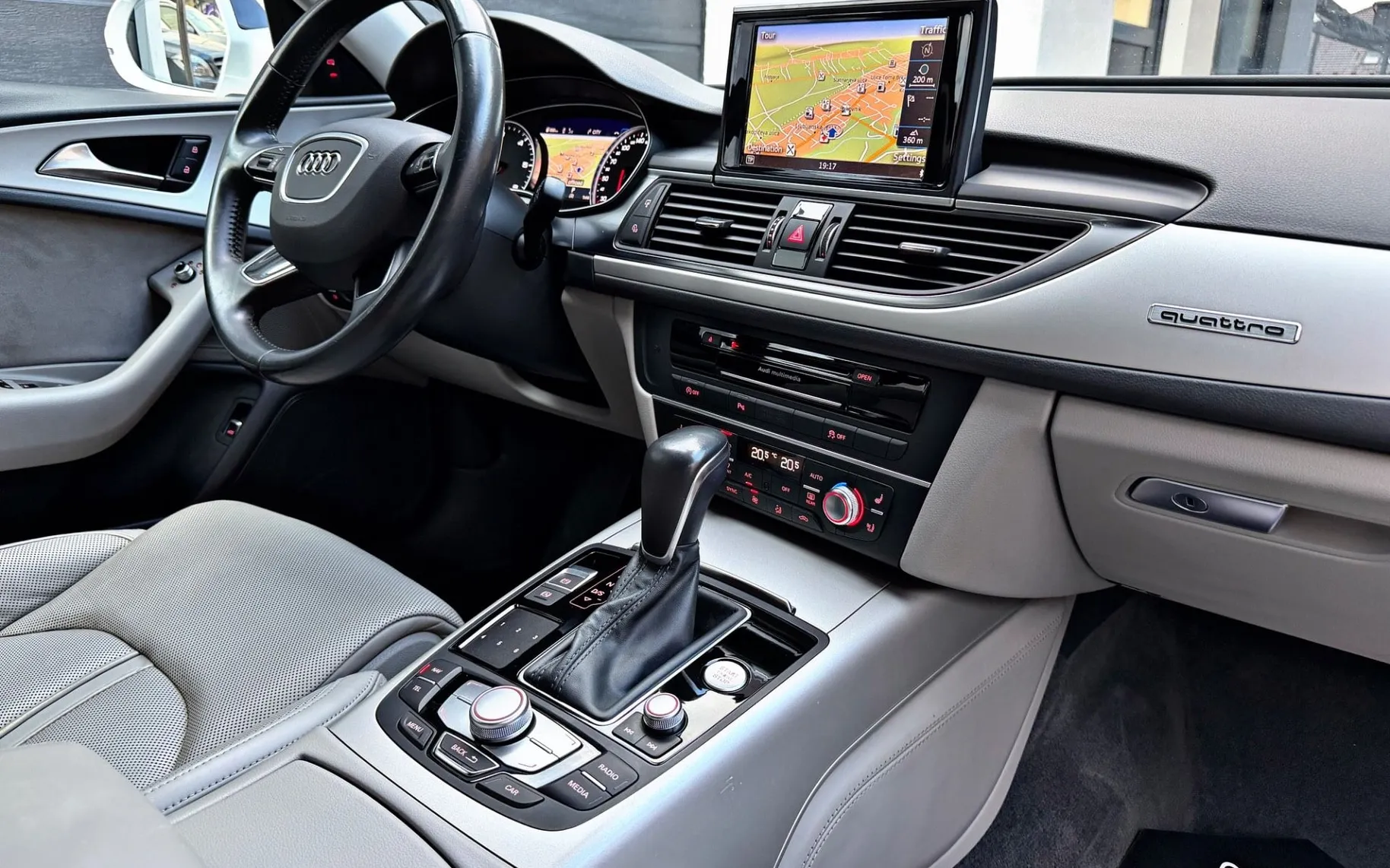Notranja slika - Audi A6 Avant - 3.0 TDI QUATTRO S LINE•NIGHT VISION•360•ZRAČNO•A.. - 9