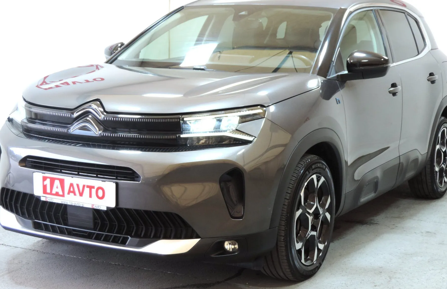 Zunanja slika - Citroën C5 Aircross - Hybrid 225 Avt. LED-KAMERA-KEYLESS - 1