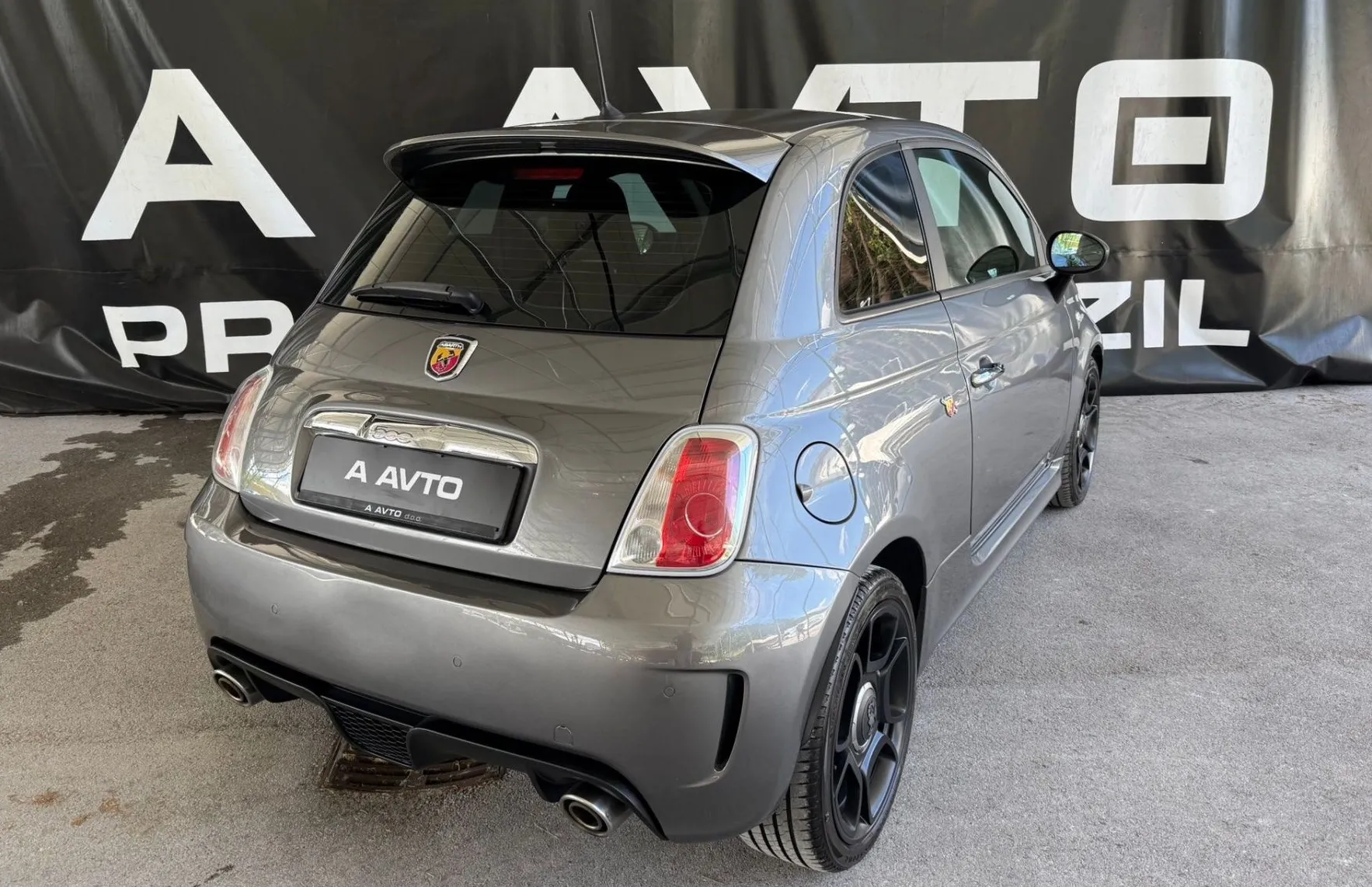 Zunanja slika - Abarth 595 - 1.4 16v turbo 140ks  AVT.-ATRAKTIVEN-PANORAMA... - 5
