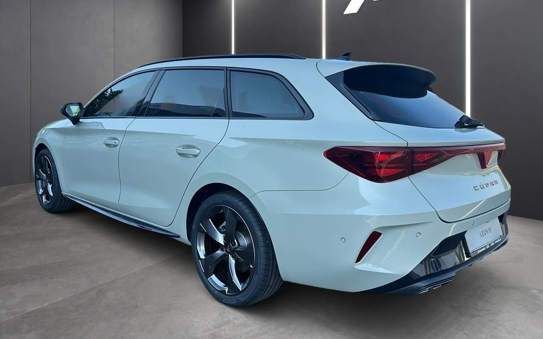 Zunanja slika - Cupra Leon - ST 1.5 eTSI DSG - 4