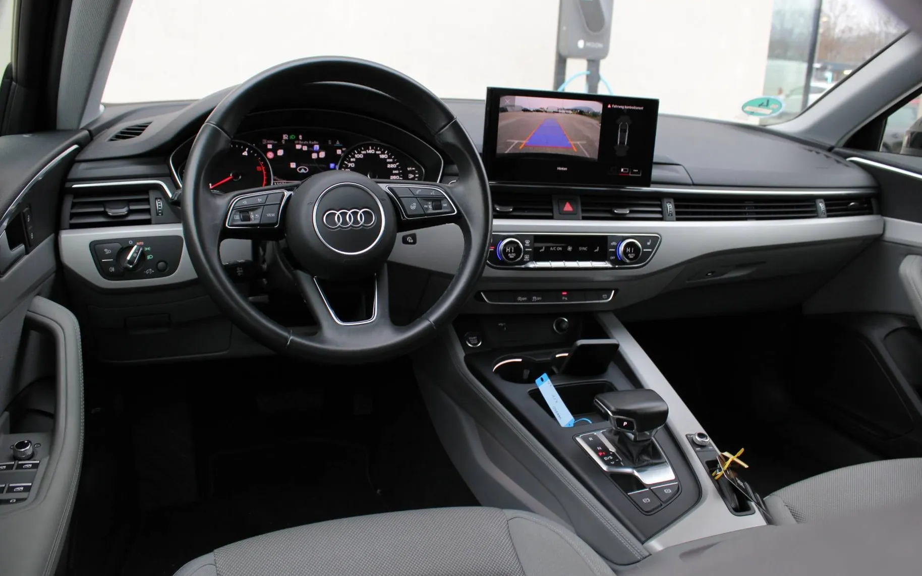 Zunanja slika - Audi A4 - 35 TDI S tronic advanced FULL LED KAM GRET SED - 8