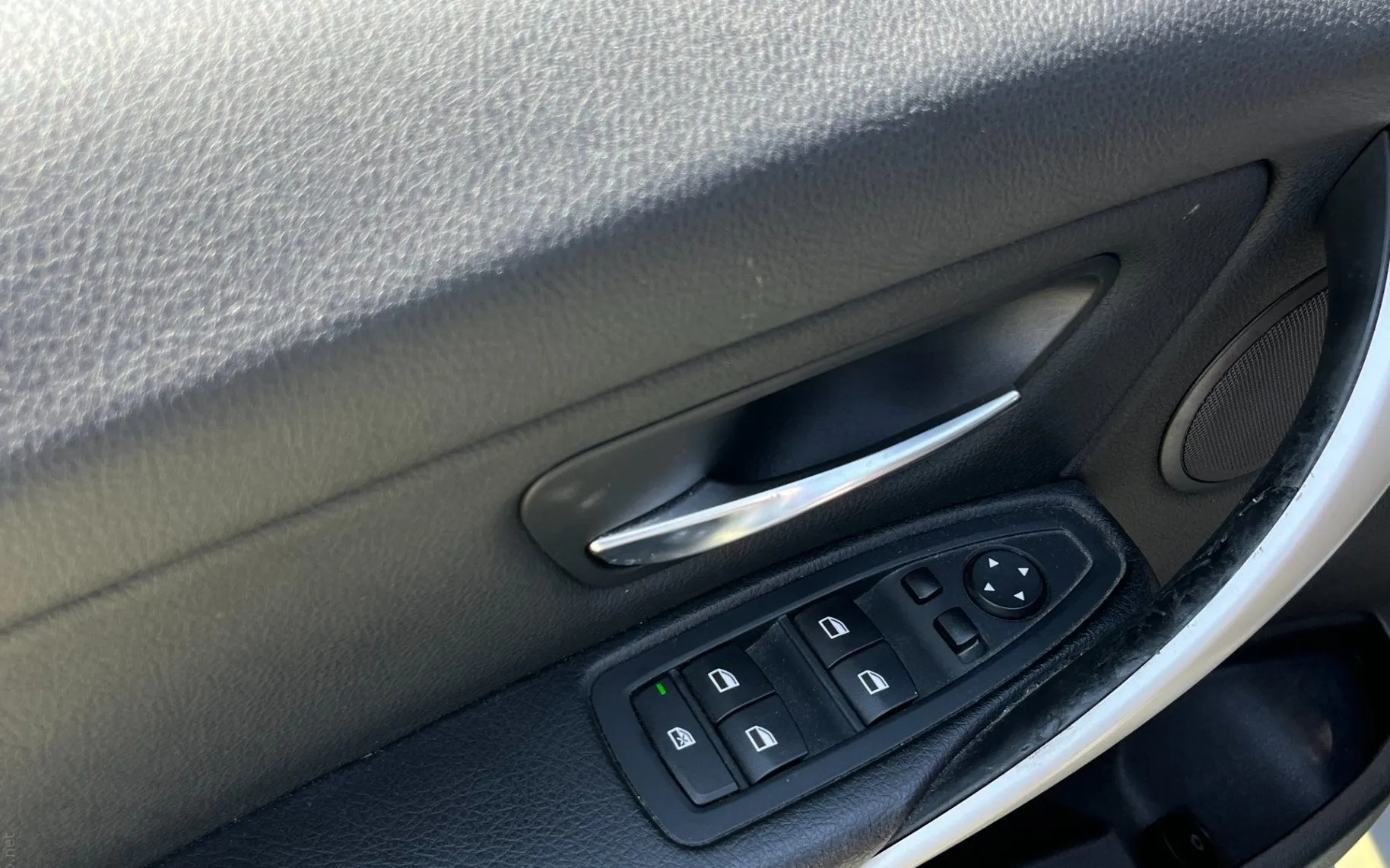 Zunanja slika - BMW Serija 3 - 318d xDrive Touring NAVI. 2X PDC. TEMPOM - 13