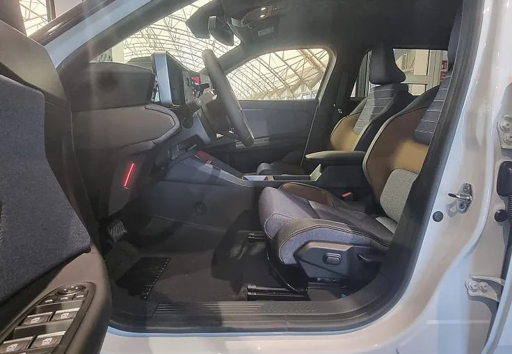 Zunanja slika - Renault 5 E-tech - Techno EV52 110kW - 10