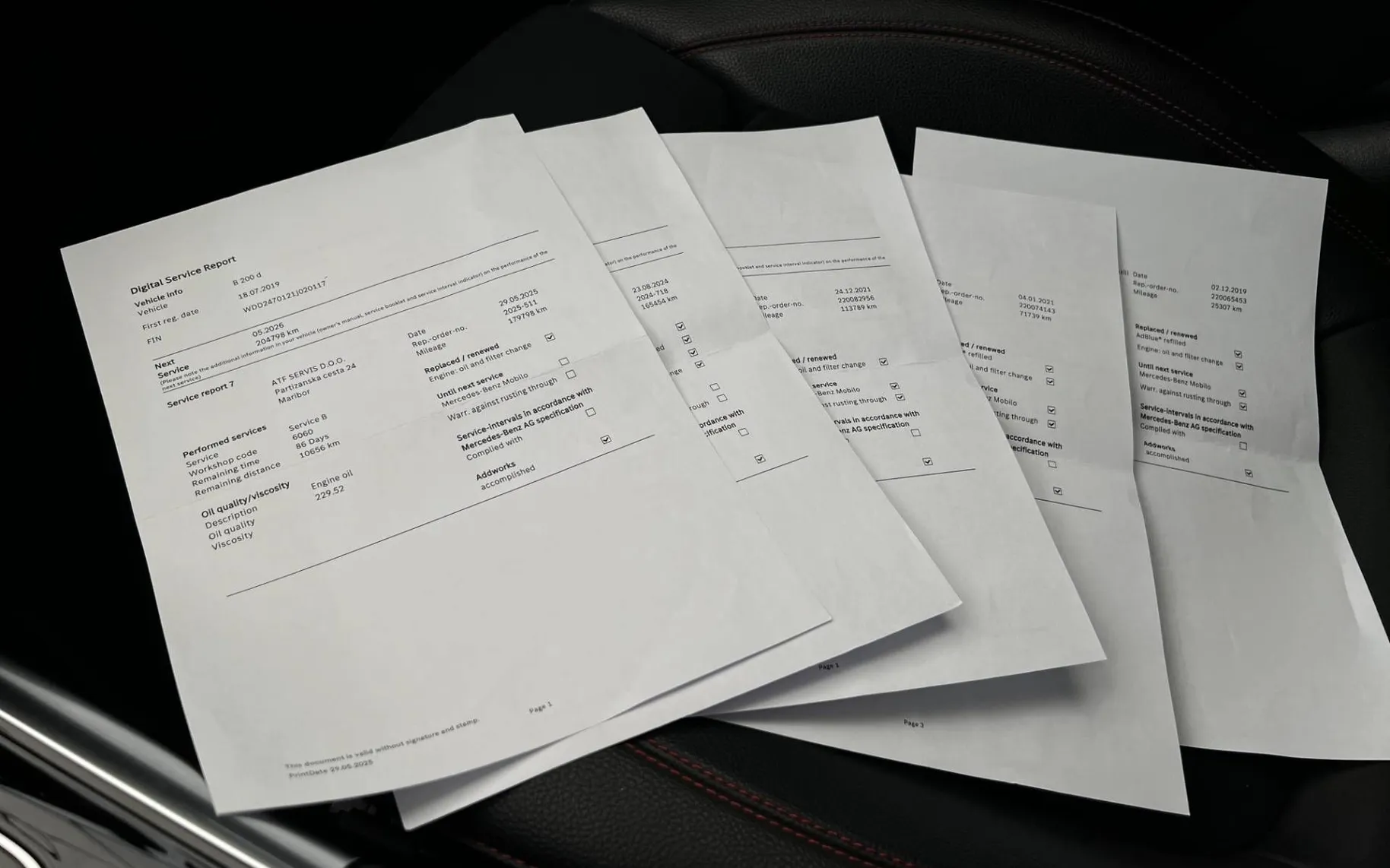 Notranja slika - Mercedes-Benz B-Razred - B 200 d Aut•AMG Line•1LASTNIK•KAMERA•PDC•... - 10