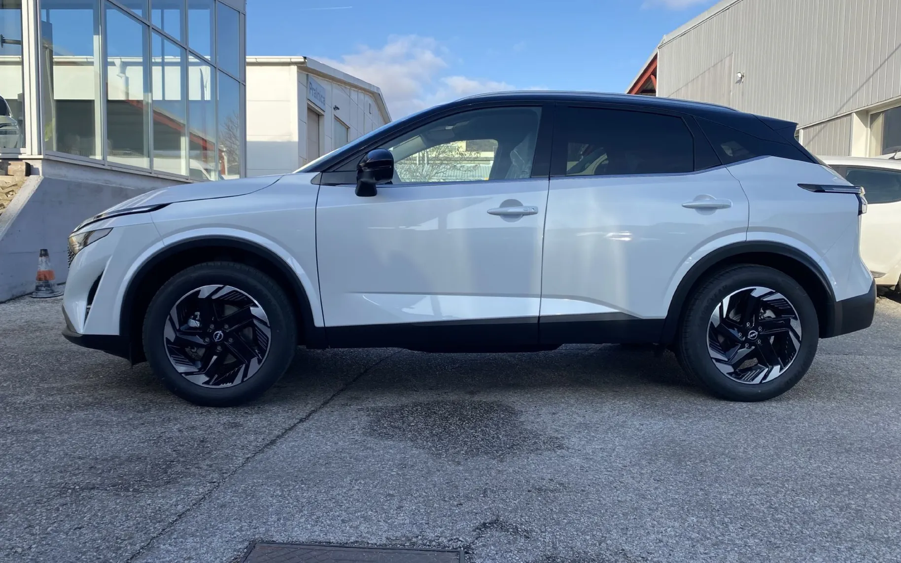 Zunanja slika - Nissan Qashqai - 1.3 DIG-T X-T N-CONNECTA COLD - 15
