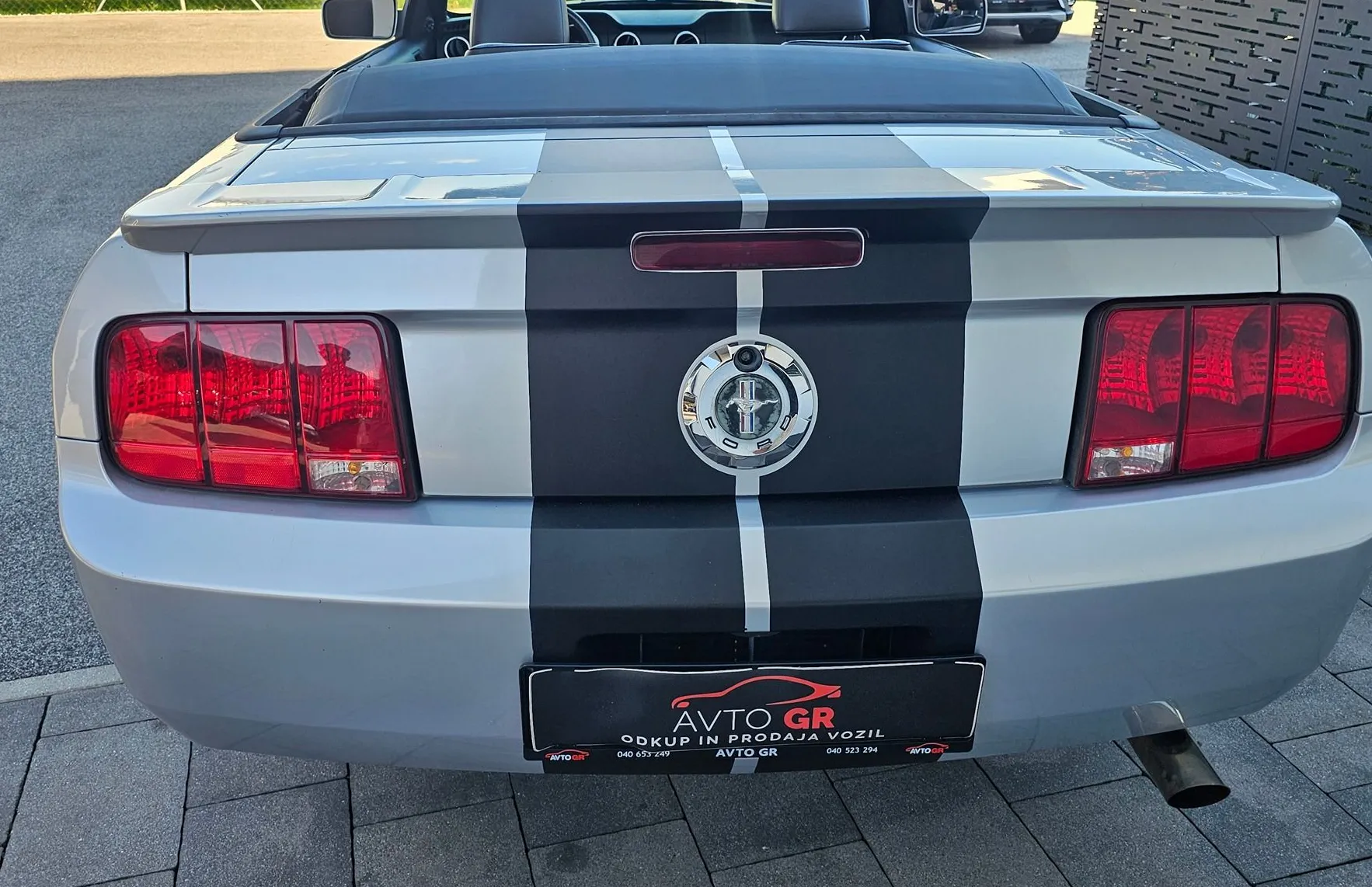 Zunanja slika - Ford Mustang - GT 4.6 CABRIO- AUTOMATIC-ODLIČEN-Le 125.000km - 9