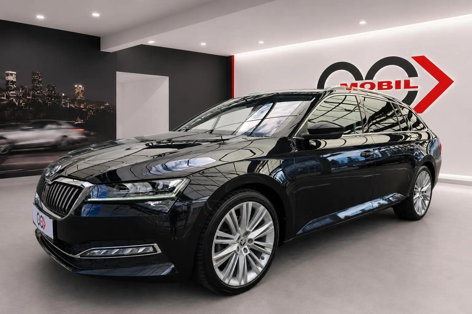 Zunanja slika - Škoda Superb - Combi 2.0 TDI Style DSG - Matrix.360kam.DCC.Canton - 1