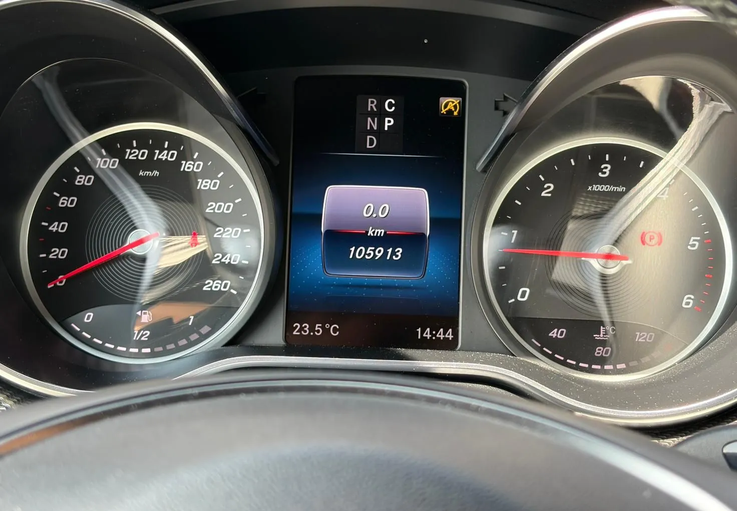 Zunanja slika - Mercedes-Benz V-Razred - V 220d AMG Line Avt. srednje dolgi - spalni paket - 11