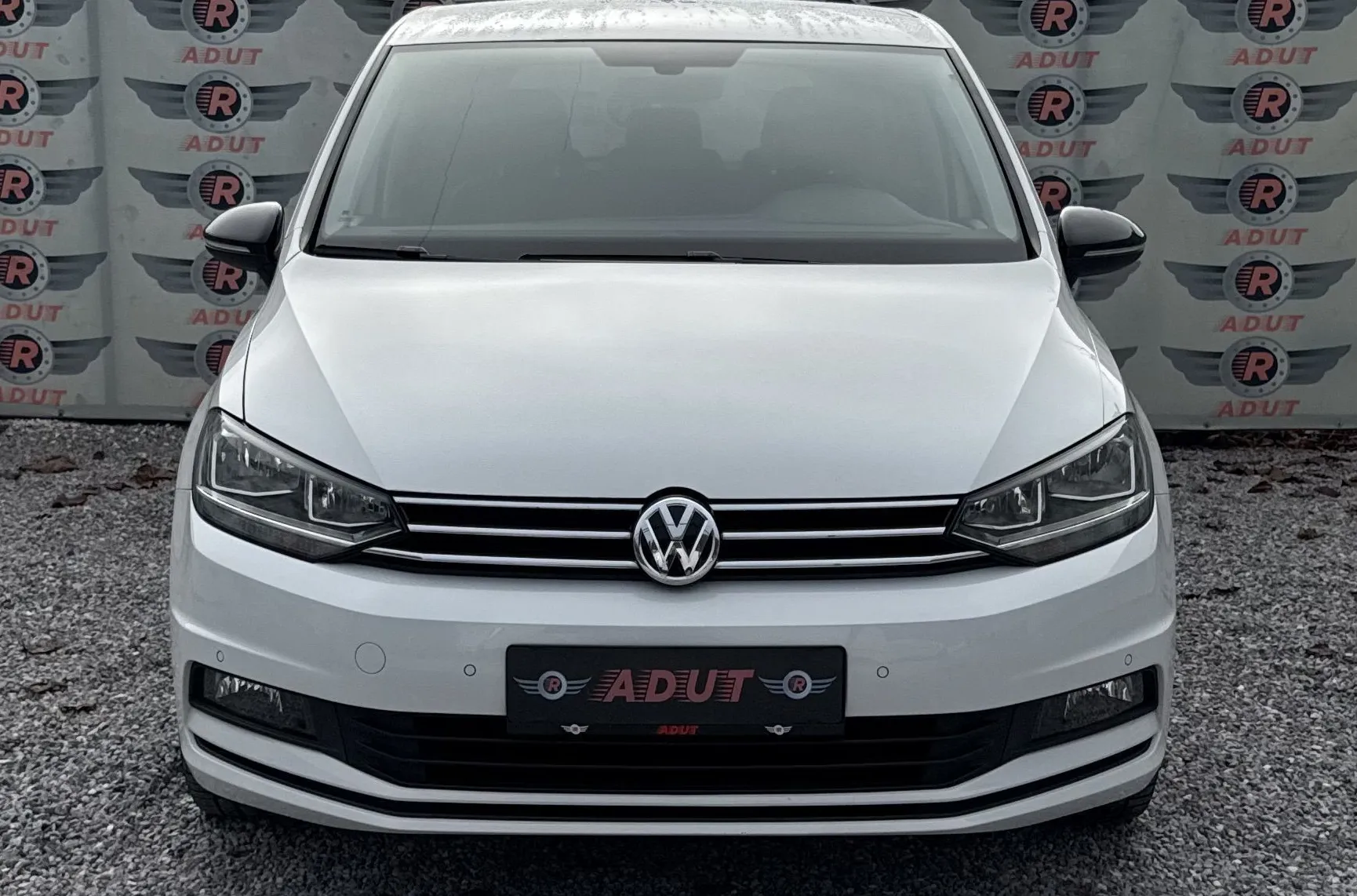 Zunanja slika - Volkswagen Touran - 2.0 TDI SCR Family 110  150  PARK SENZ. JAMSTV... - 1