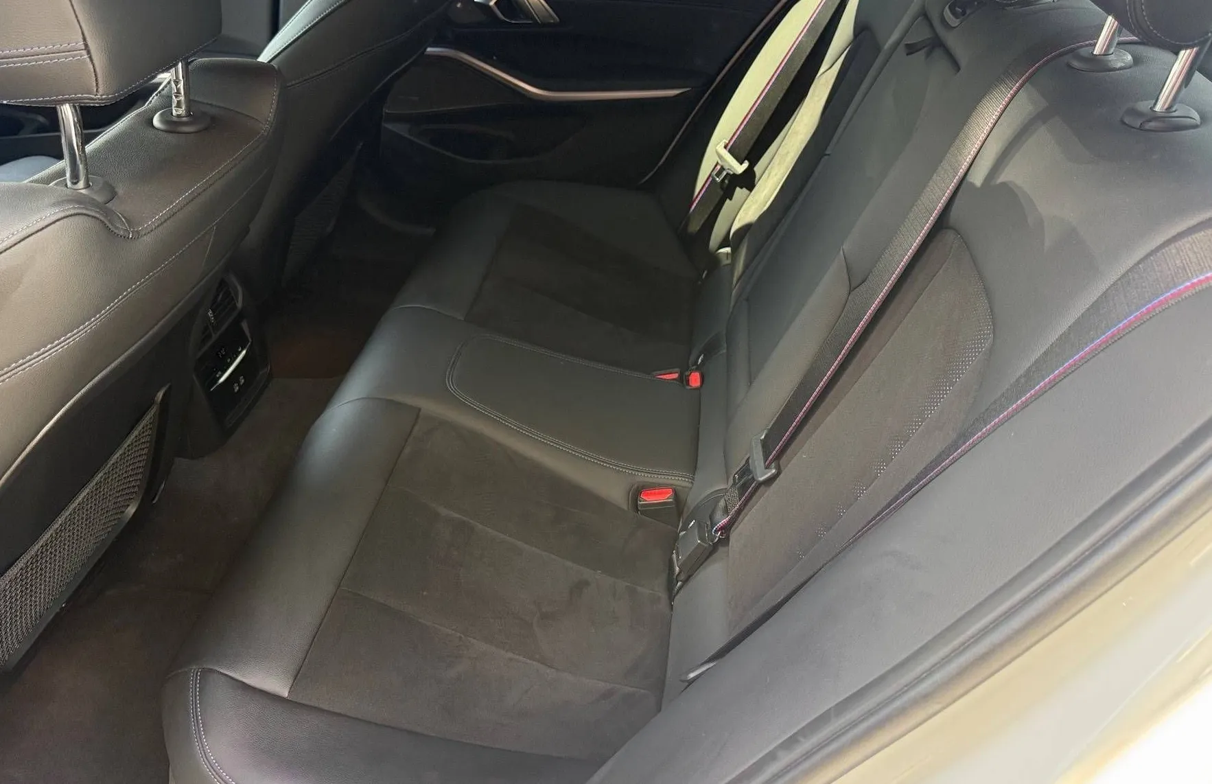 Zunanja slika - BMW Serija 3 - : 320d M PAKET LED NAVI PDC KAMERA RADAR TOP - 17