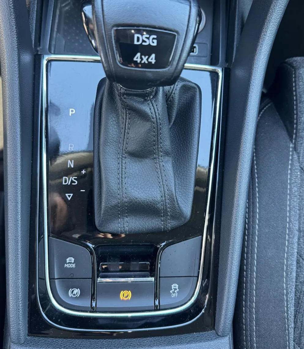 Zunanja slika - Škoda Kodiaq - 1.LASTNIK-SLO-4X4-DSG-LED-RADAR-KEYLES GO-GRETJE S - 14