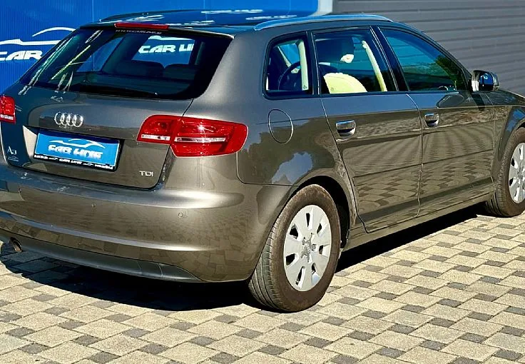 Zunanja slika - Audi A3 - Sportback 1.6 TDI DPF e Attraction - 4