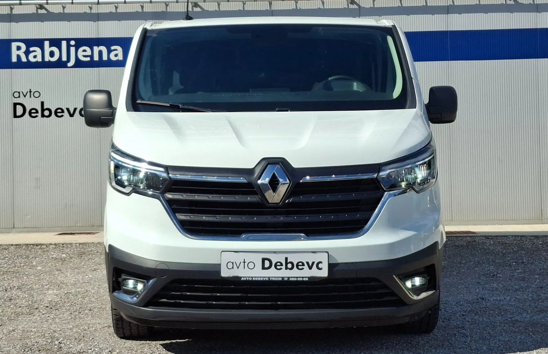 Zunanja slika - Renault Trafic - L2H1P2 - 2