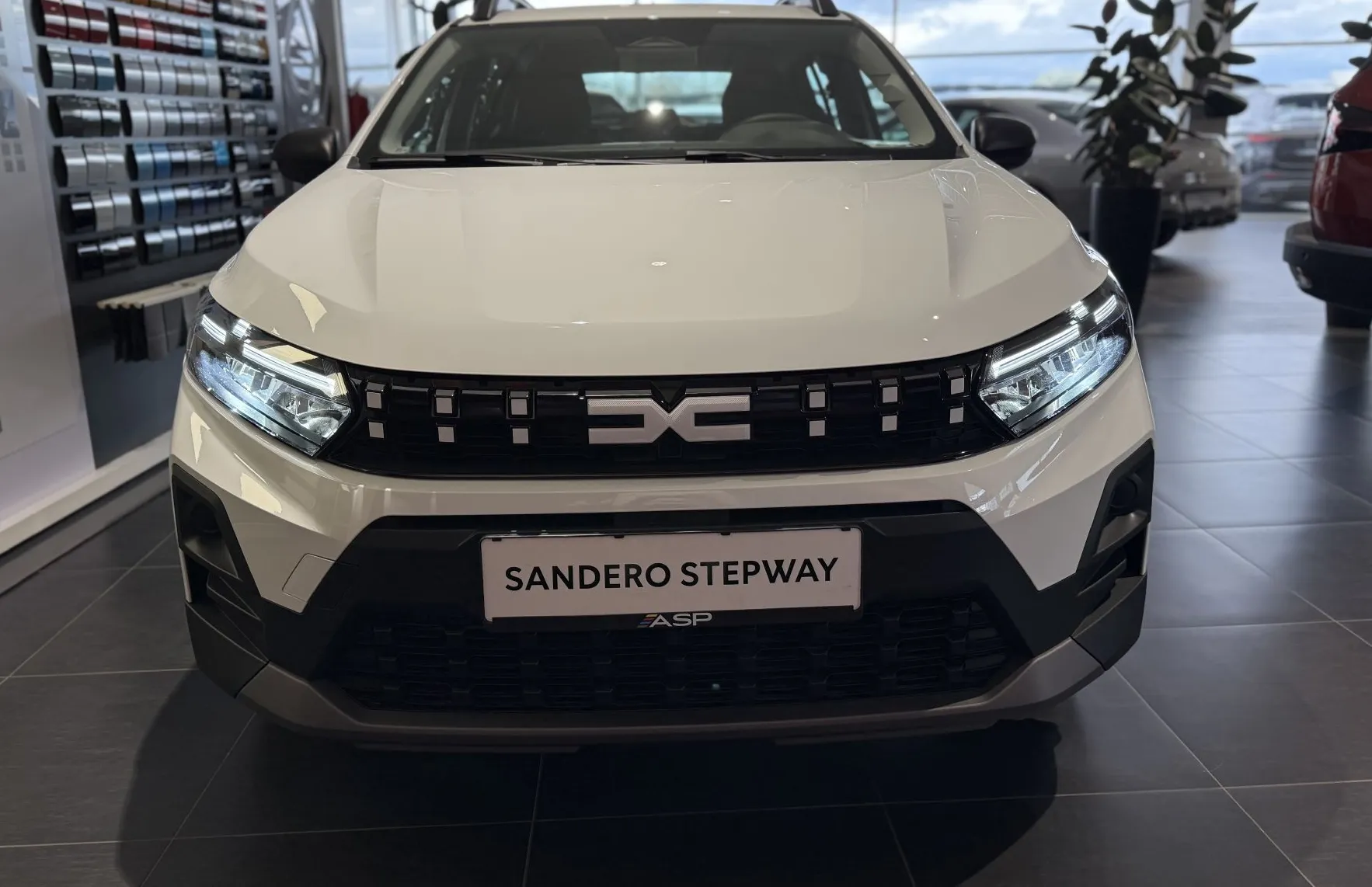 Zunanja slika - Dacia Sandero - TCe 110 Stepway Essential - 2
