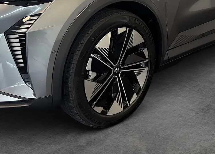 Zunanja slika - Renault Scénic - Scenic techno E-Tech Electric 170 Comfort range - 6
