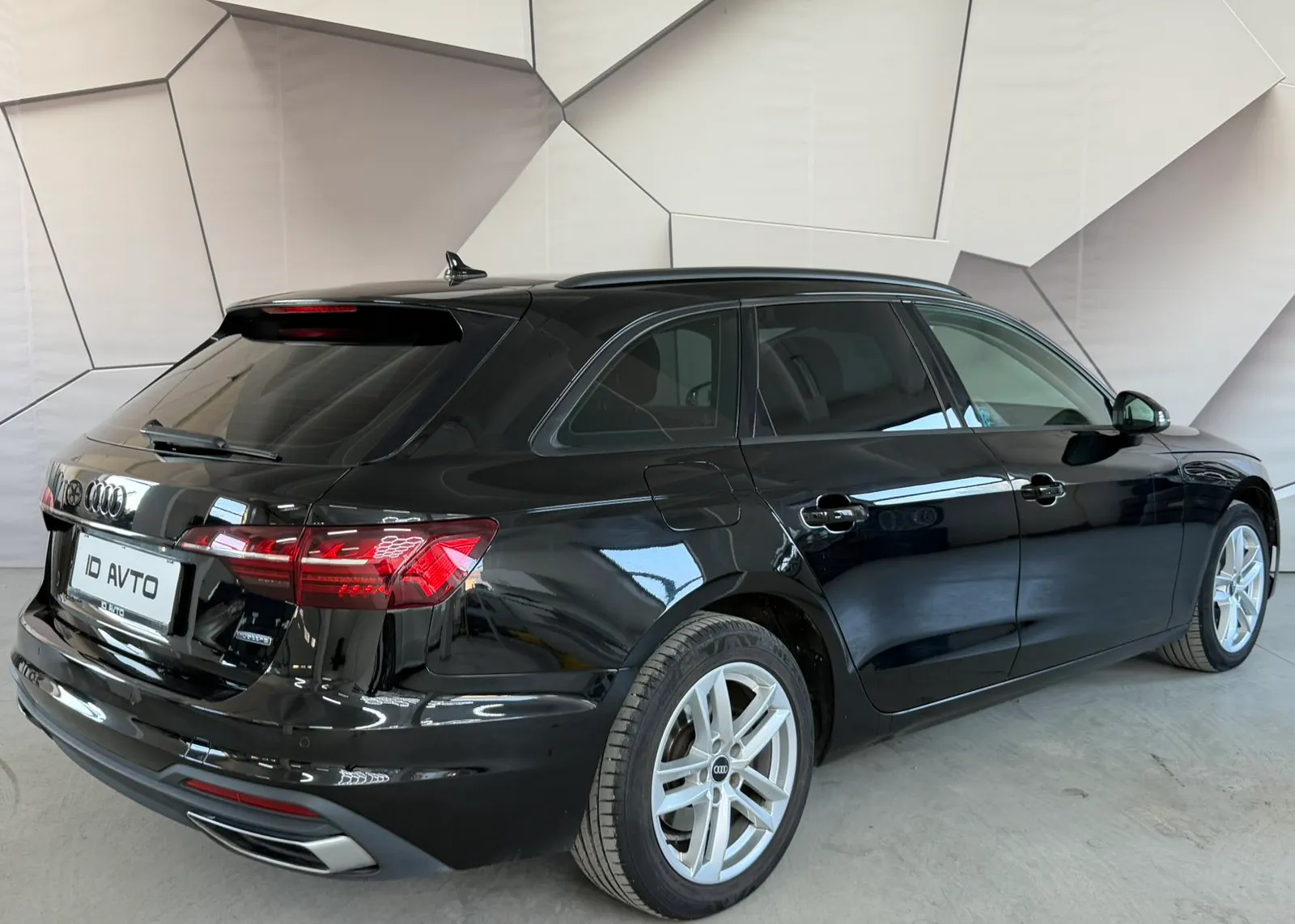 Zunanja slika - Audi A4 - Allroad quattro 40 TDI S tronic - 8