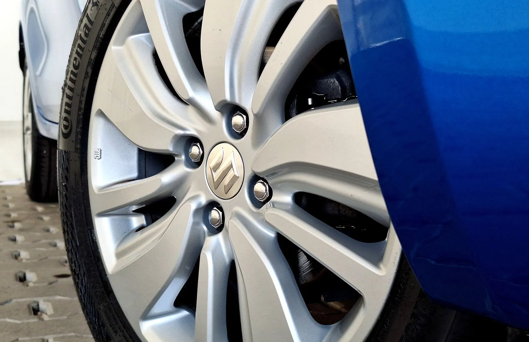 Zunanja slika - Suzuki Swift - 1.2 VVT AllGrip Premium•SLO•4X4•GRET.SEDEŽEV• - 8