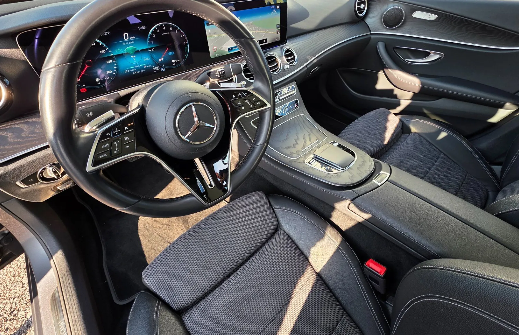 Zunanja slika - Mercedes-Benz E-Razred - E 300 e 4MATIC Avantgarde Avt. - 7