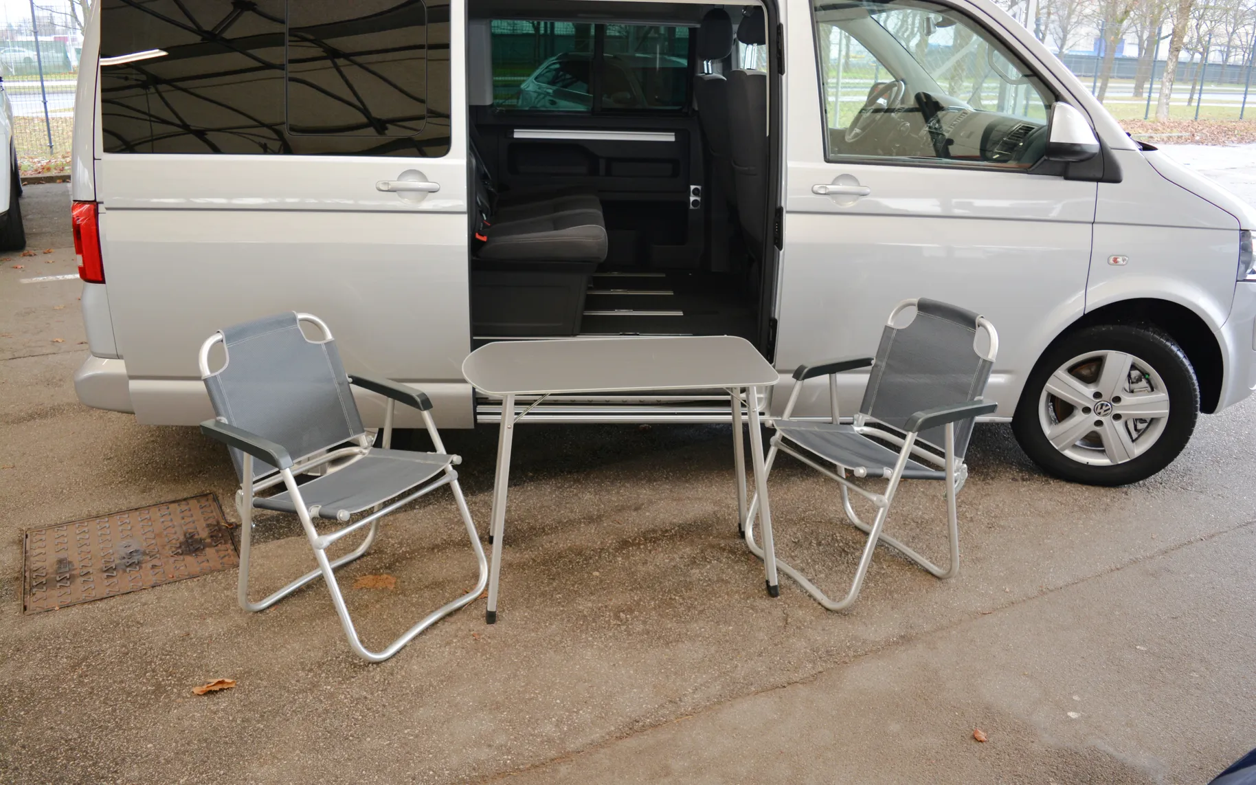 Zunanja slika - Volkswagen California - T5.1 Beach DSG-KLJUKA-WEBASTO - 3