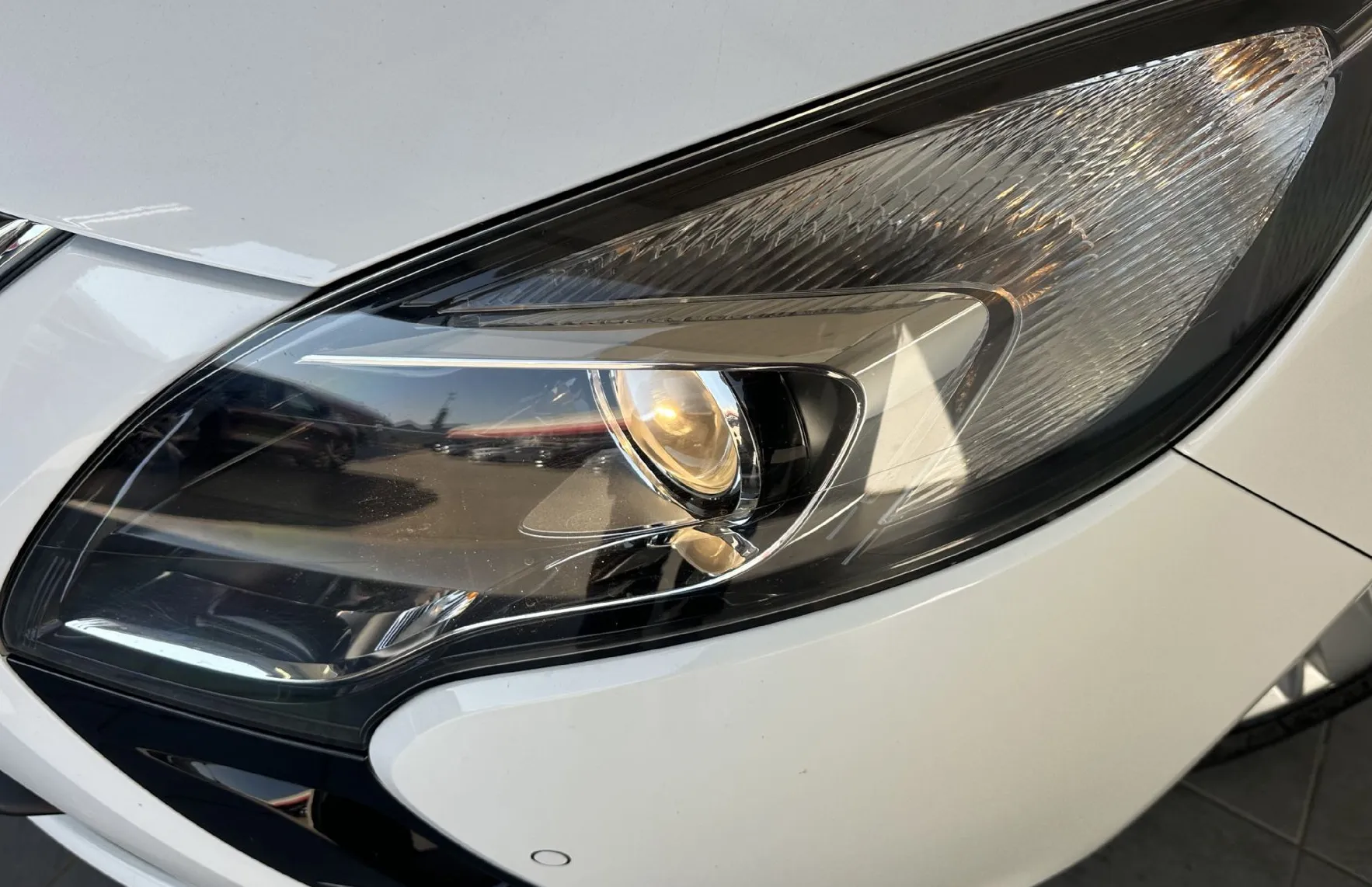 Zunanja slika - Opel Zafira - Tourer 1.4 Turbo.EMŠKI.NAVI.GRET.SEDEŽEV.5 SEDEŽEV - 14