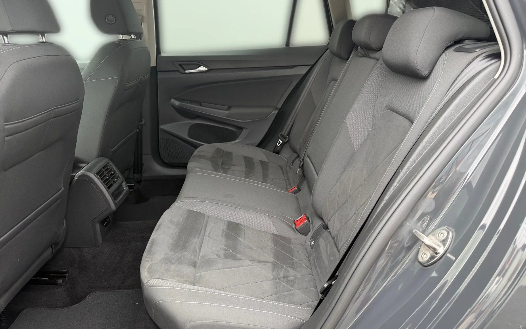 Notranja slika - Volkswagen Golf Variant - 2.0 TDI BMT Life DSG-ACC-LED-Vlečna kljuka-Masaža - 11