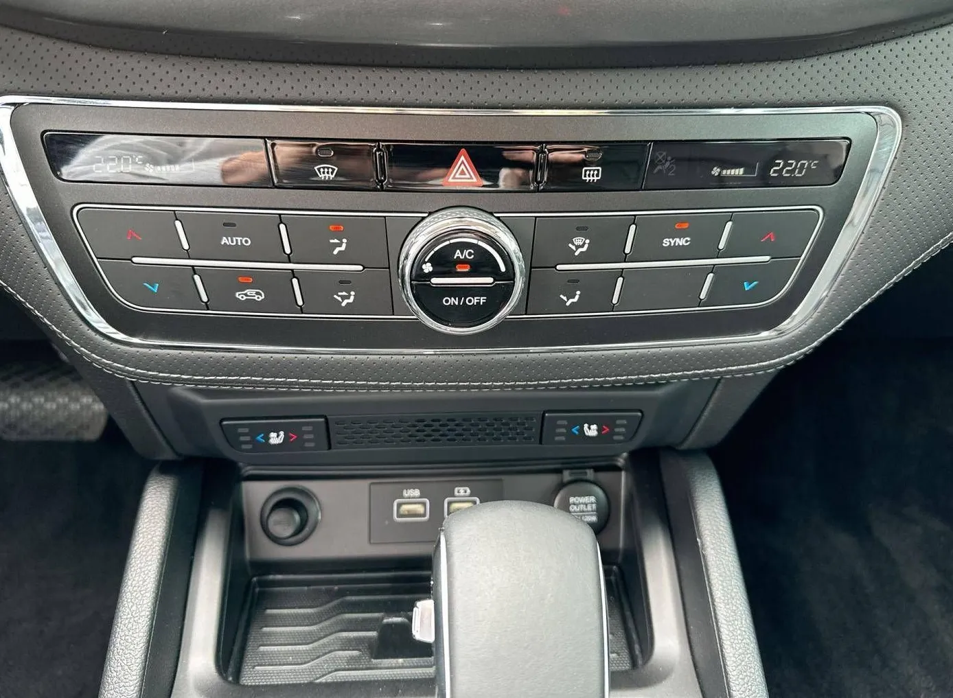 Zunanja slika - SsangYong Musso - Grand 2.2 XDi Ultimate 4WD AT - 18