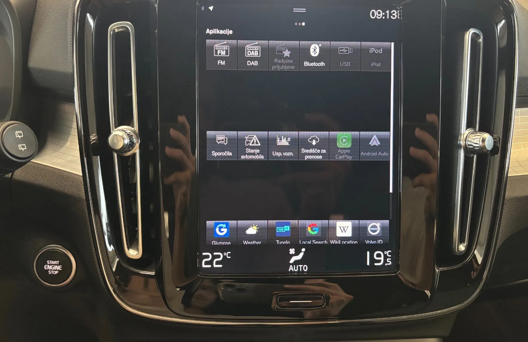 Zunanja slika - Volvo XC40 - T5 Recharge Twin Engine Core Avt. - 16