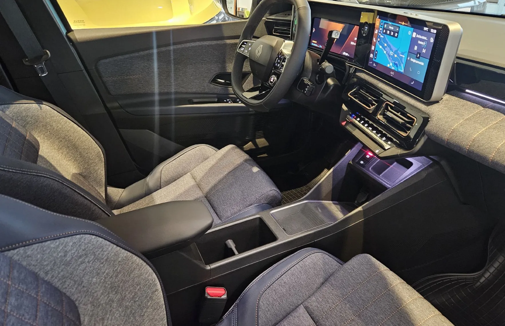 Zunanja slika - Renault 4 E-tech - TECHNO 150 HP COMFORT RANGE - 7