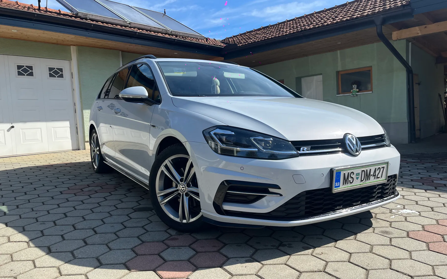 Zunanja slika - Volkswagen Golf - Variant - 1