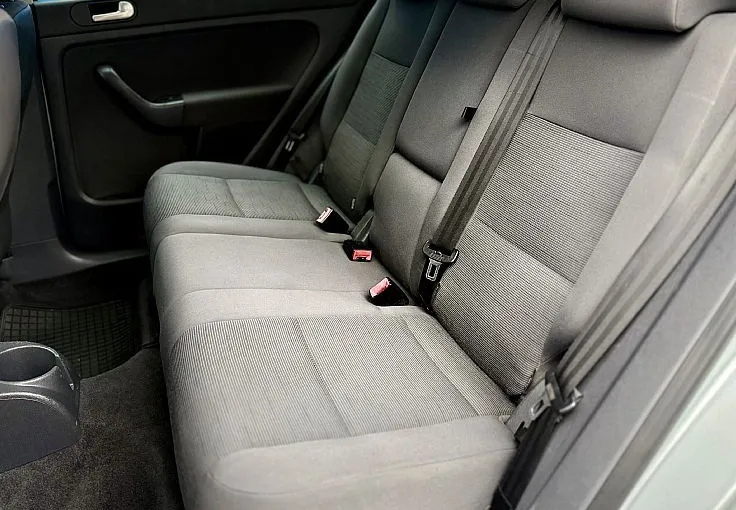 Zunanja slika - Volkswagen Golf - Plus 1.9 TDI 66kW - 12