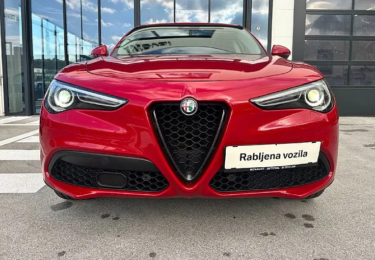 Zunanja slika - Alfa Romeo Stelvio - Q4 2.0 Turbo 280 First Edition Avt. - 6