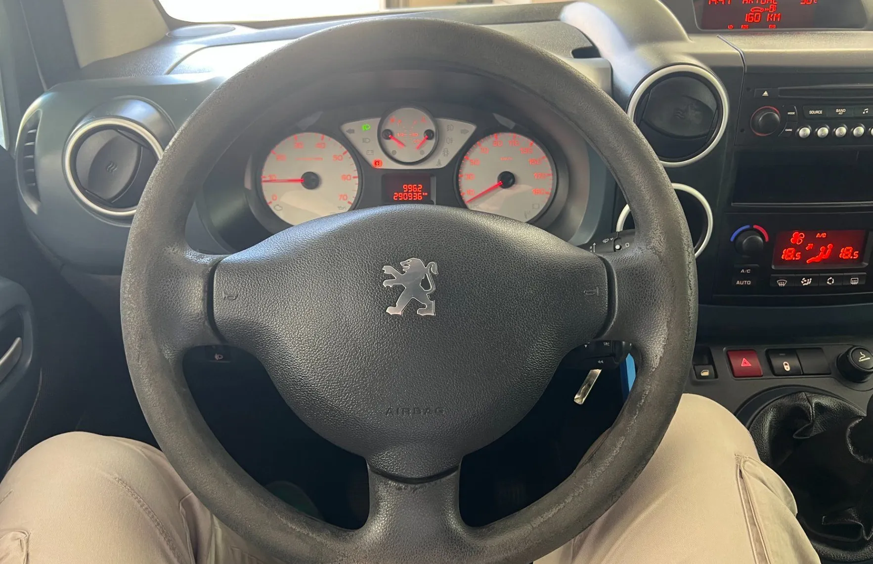 Zunanja slika - Peugeot Partner - Tepee 1.6 HDi FAP Family - 10