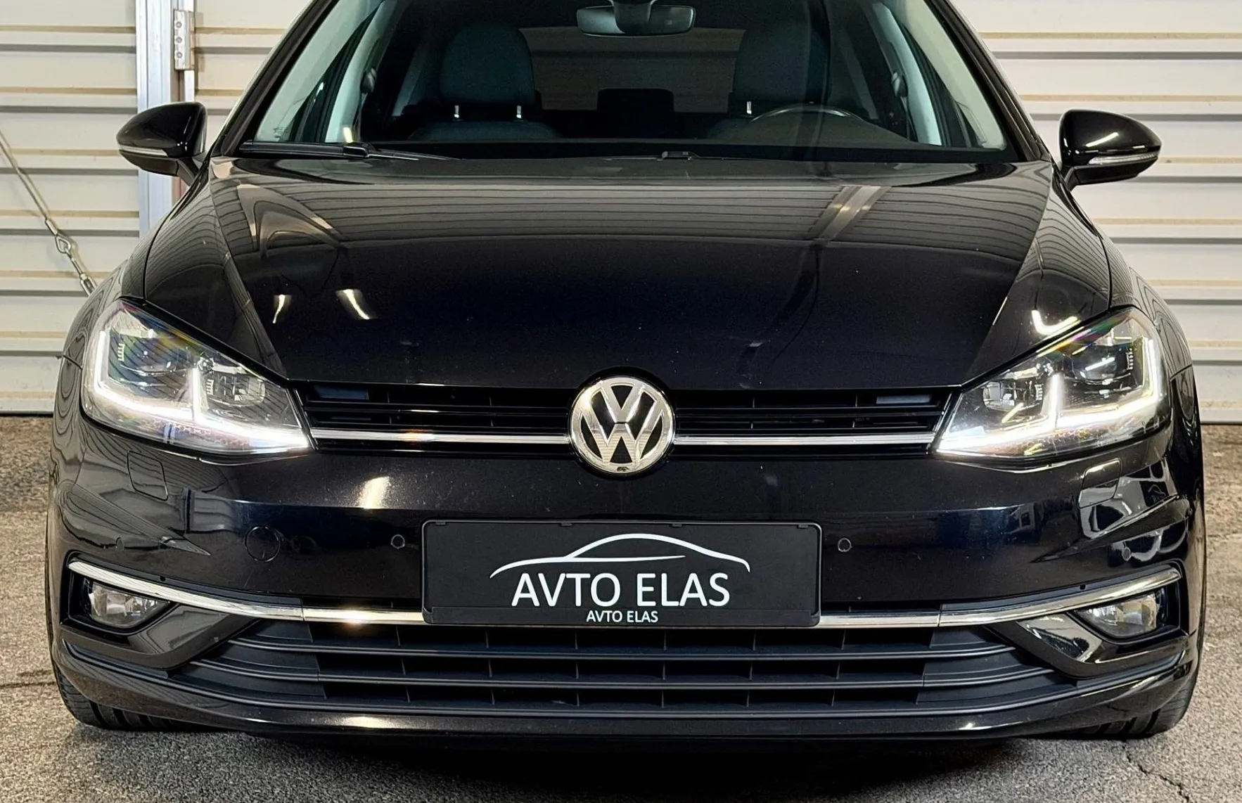 Zunanja slika - Volkswagen Golf - 2.0 TDI - DSG - MASAŽA - ACC - FULL LED - PDC - 2