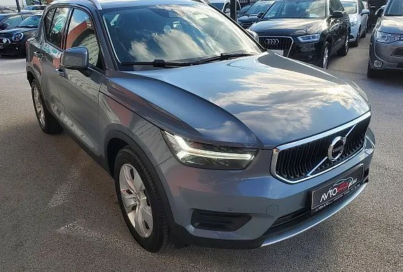 Zunanja slika - Volvo XC40 - D4 AWD AUT BUSINESS 190 GEARTRONIC KAMERA NAVI LED - 4