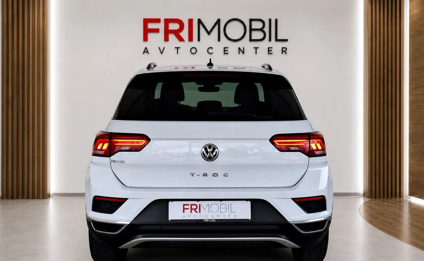 Zunanja slika - Volkswagen T-Roc - 1.6 TDI Comfortline•SLO•GRETJE SEDEŽEV•KAMERA•PDC• - 6