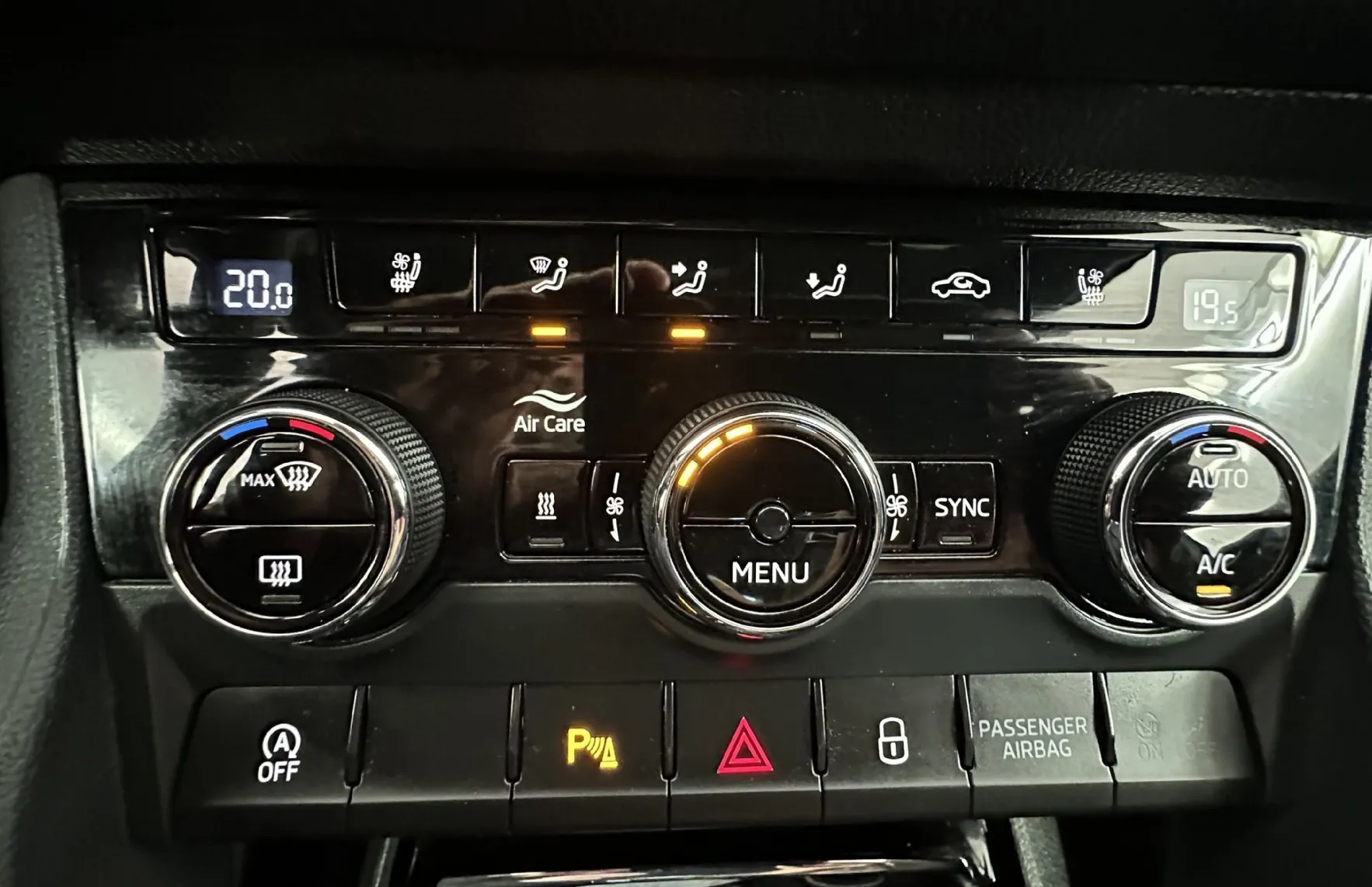 Zunanja slika - Škoda Kodiaq - 2.0 TDI Sportline DSG.NEMŠKA+4ALU.KAMERA.ACC - 13