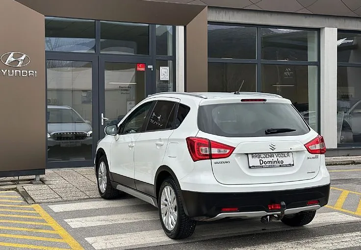 Zunanja slika - Suzuki SX4 S-Cross - 1.4 Boosterjet AllGrip Premium Avt.°°1.last°°SLO - 3