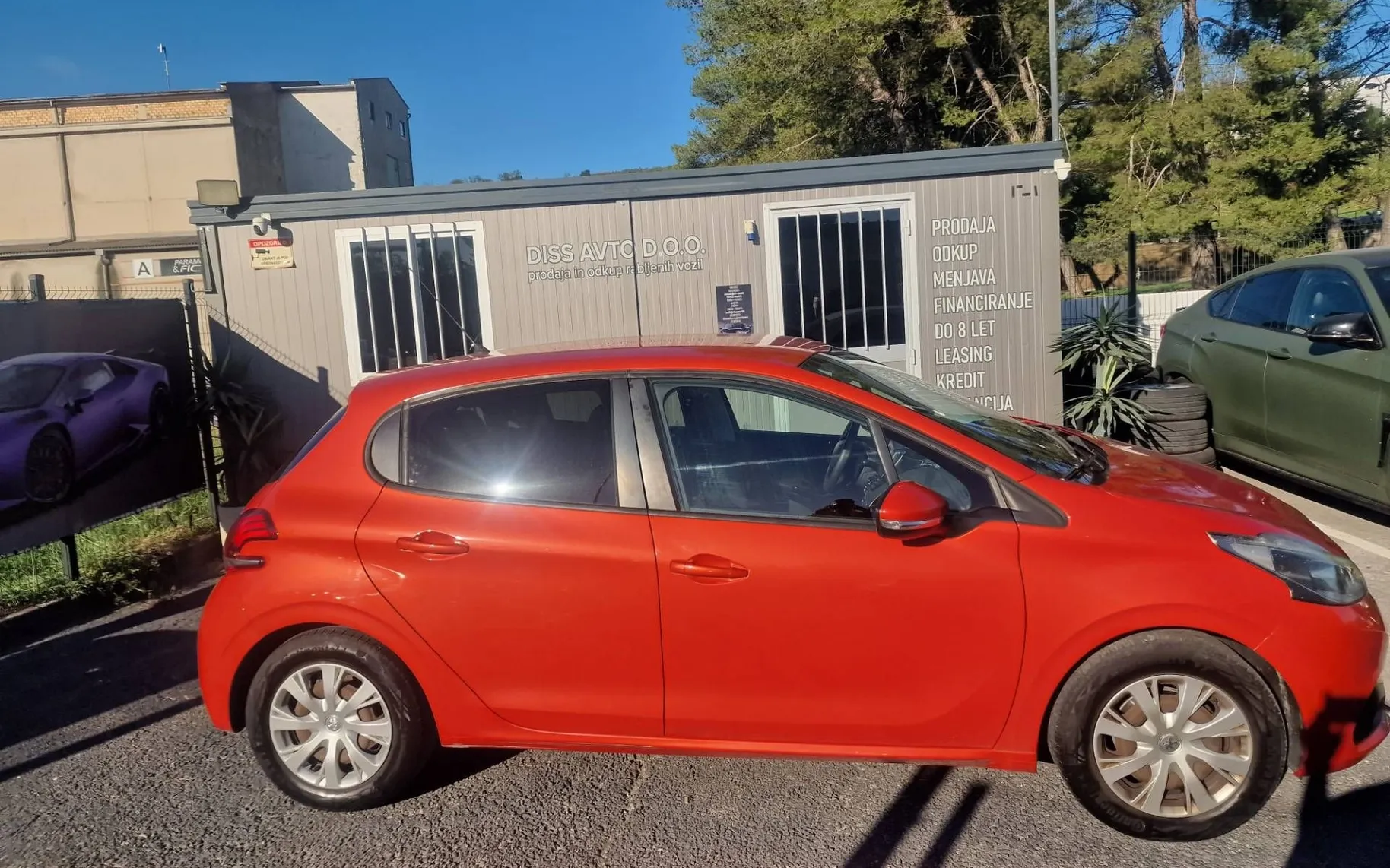 Notranja slika - Peugeot 208 - 1.2 NA KREDIT BREZ POLOGA - 7