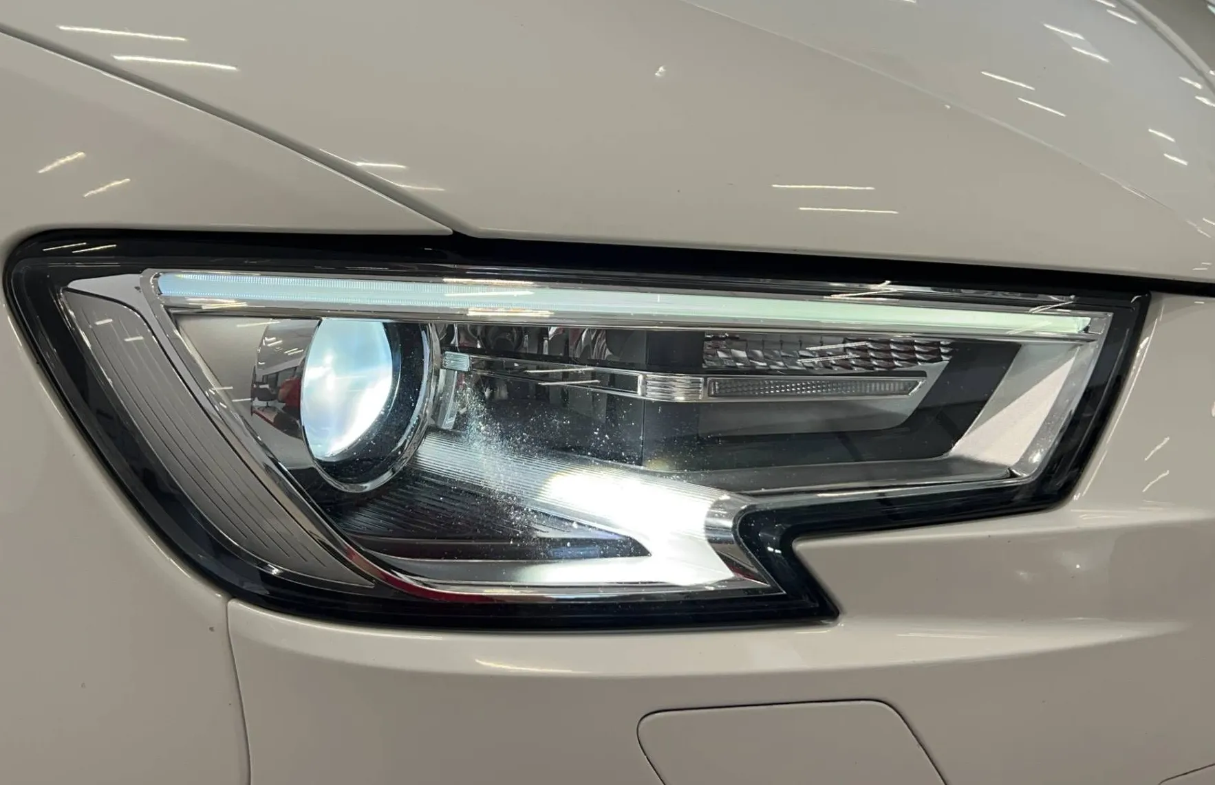 Zunanja slika - Audi A3 - 1.6TDI-DESIGN-XENON-NAVI-TEMP-DIGI-KLIMA-PDC-17C - 20