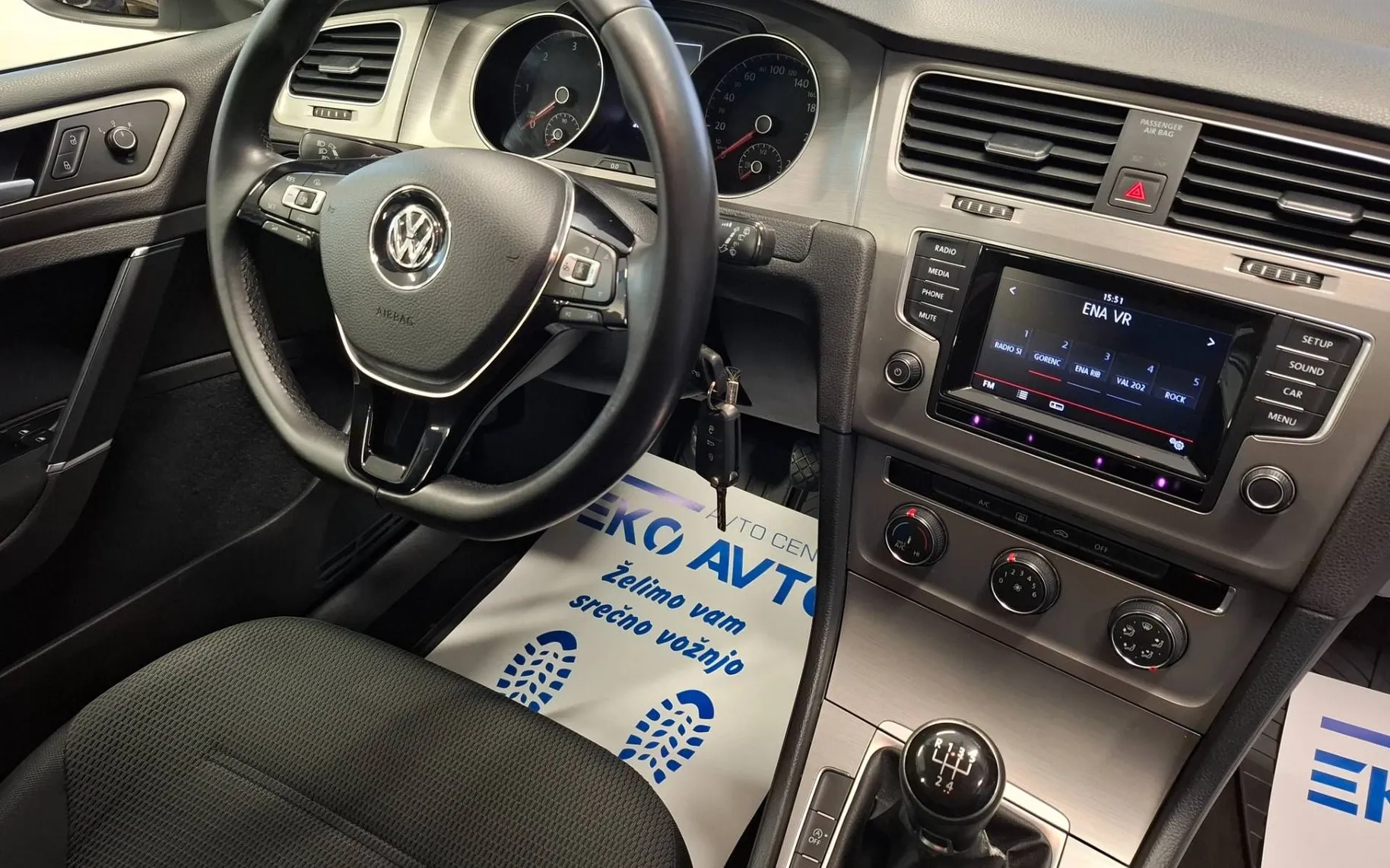 Notranja slika - Volkswagen Golf Variant - 1.6 TDI BlueMotion Comfortline KREDIT BREZ POLOGA - 7
