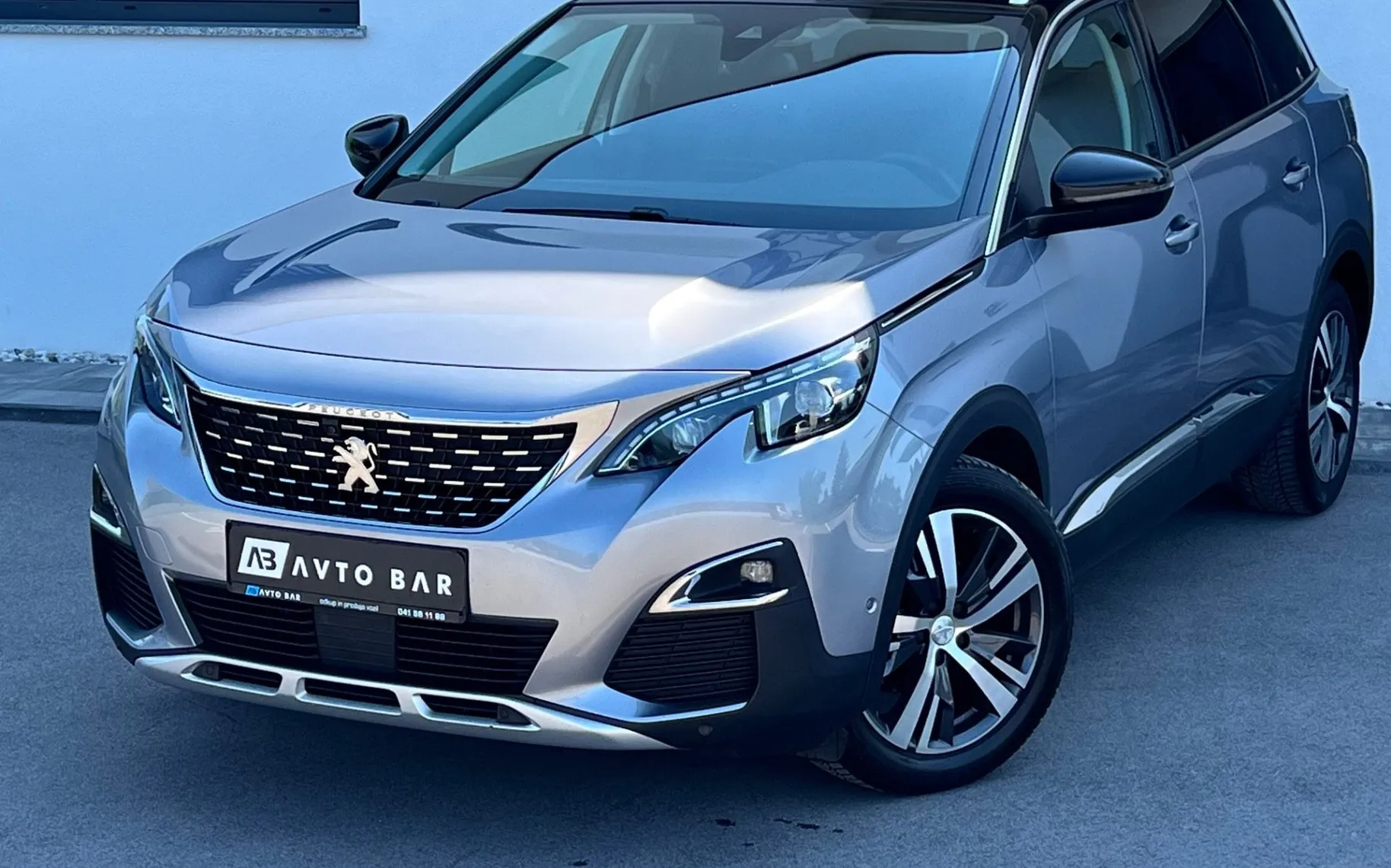 Zunanja slika - Peugeot 5008 - ALLURE+SLO+FULL LED+ALU+KEYLESS GO+HI-FI - 3