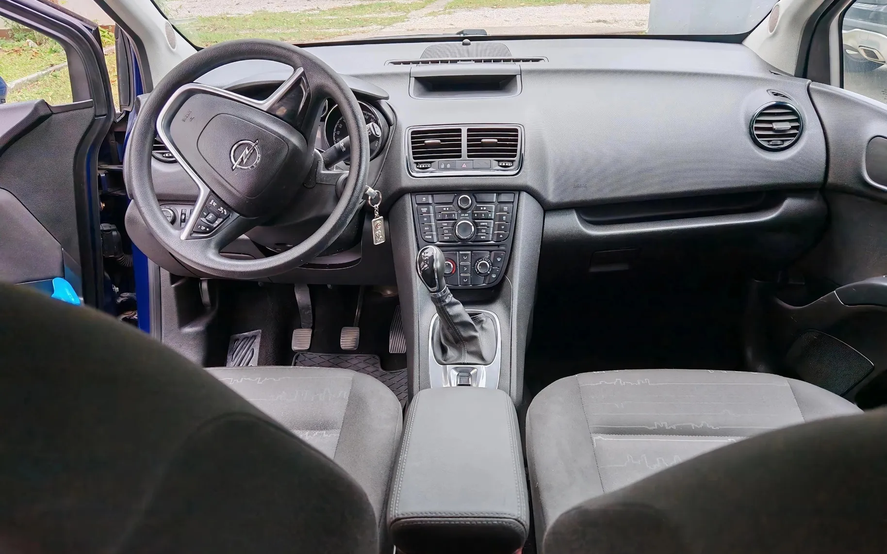 Notranja slika - Opel Meriva - 1,3 CDTI ecoflex Selection - 9