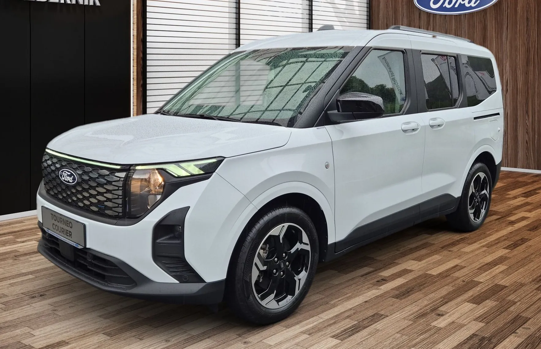 Zunanja slika - Ford Tourneo - Courier E- TITANIUM - 1