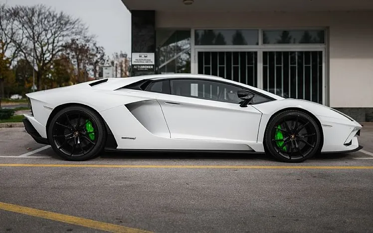 Zunanja slika - Lamborghini Aventador - S Fernando - 4