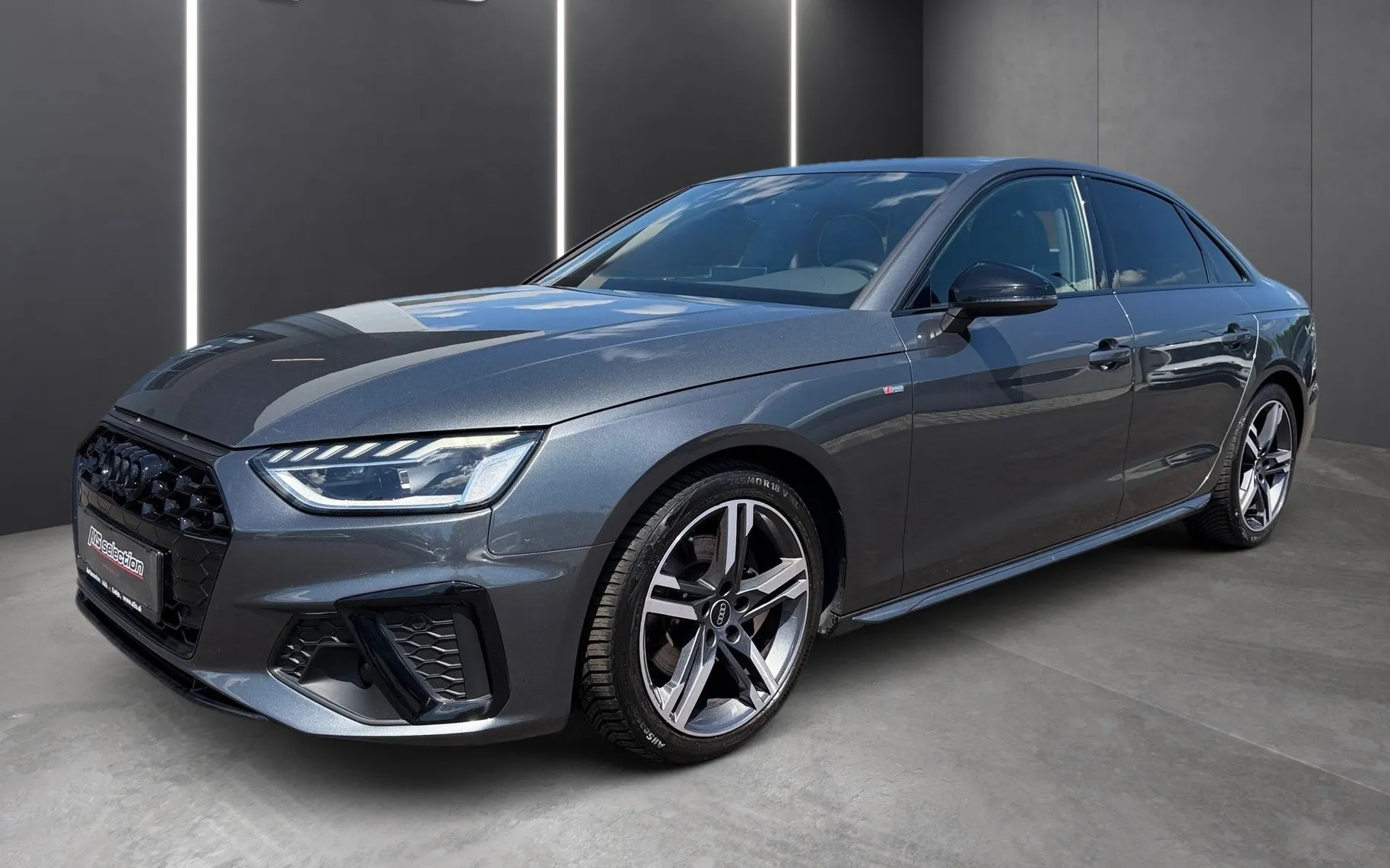 Zunanja slika - Audi A4 - 35 TFSI S line S tronic-SLO-Lane assist-PDC-Kame - 1