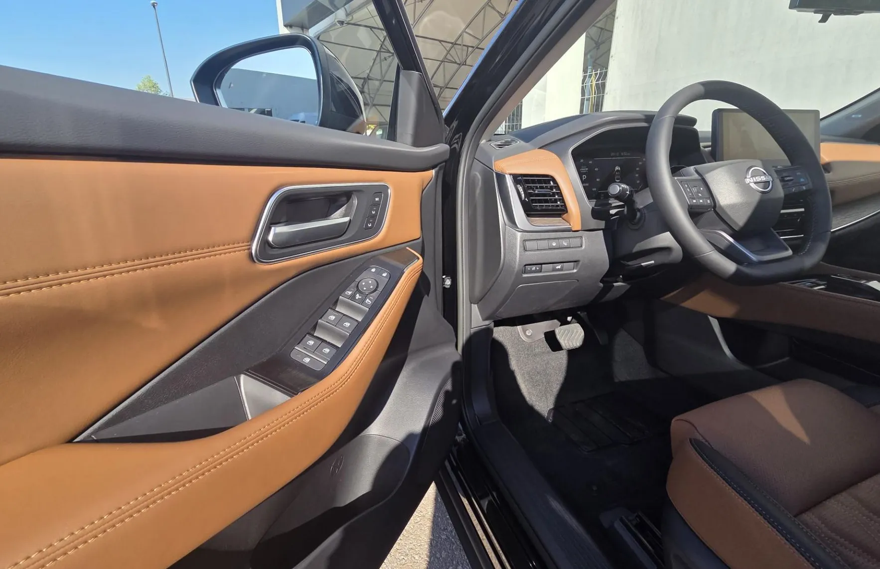 Zunanja slika - Nissan X-Trail - Nissan  Tekna+ e-POWER 213 4WD e-4orce - 10