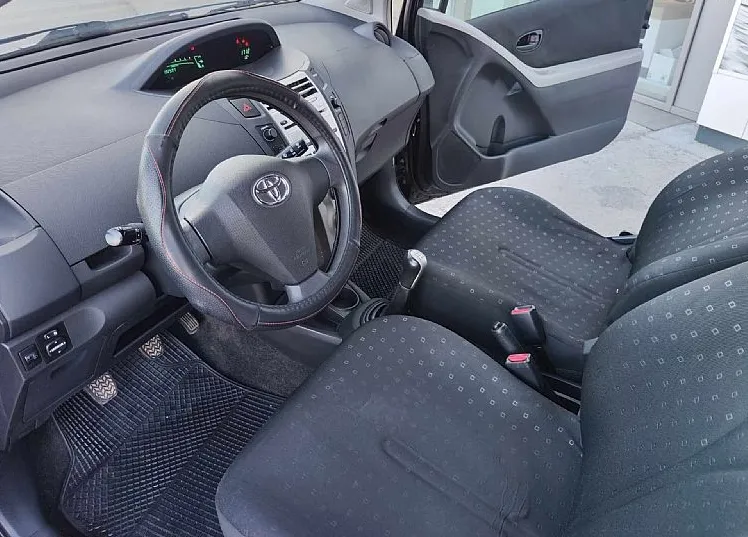 Zunanja slika - Toyota Yaris - 3V 1.0 VVT-KLIMA-SLO.POREKLO - 4