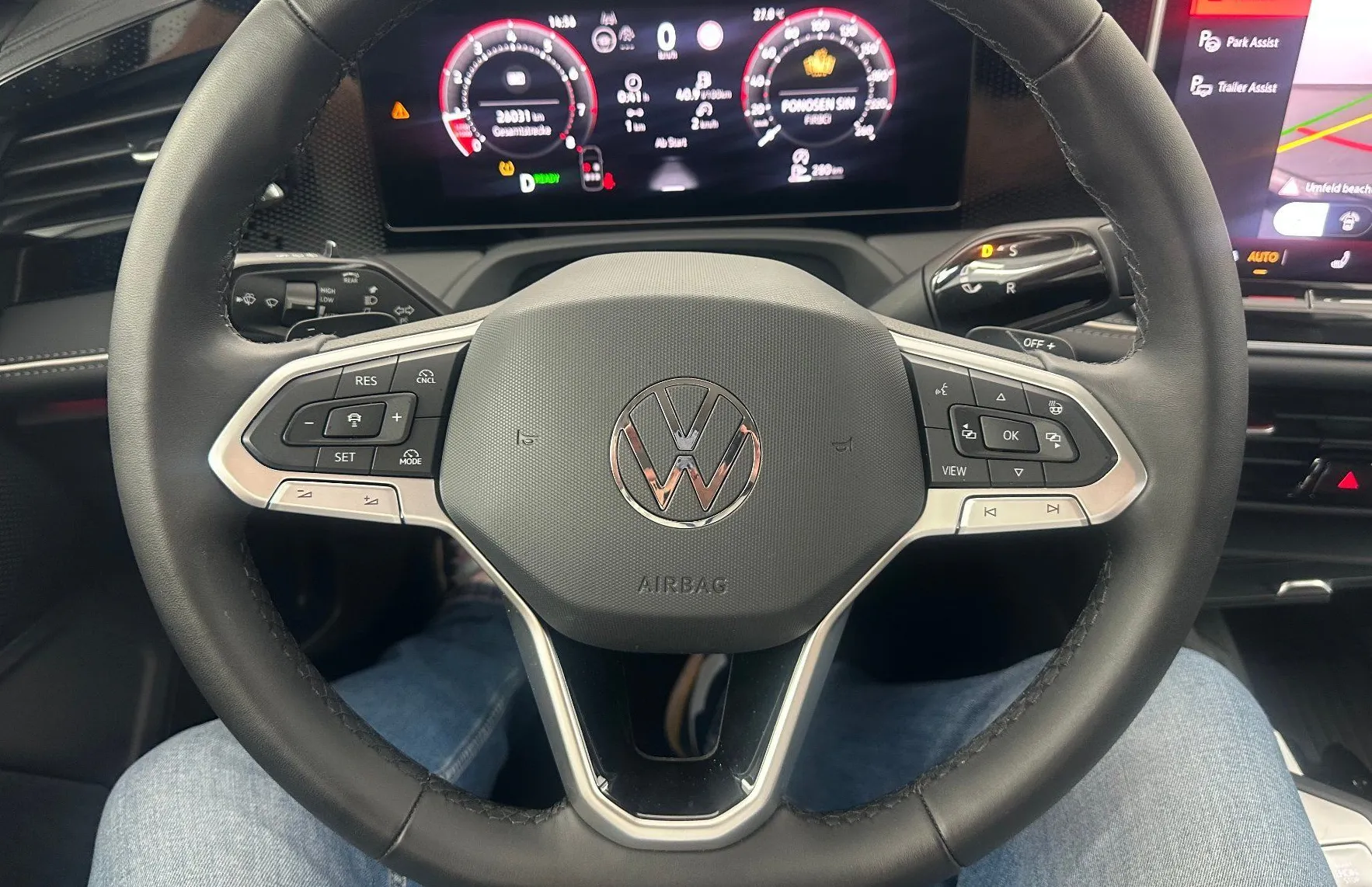 Zunanja slika - Volkswagen Passat - Variant 1.5 eTSI Business DSG.NEMŠKI.KLJUKA.KAMERA.LED.ACC - 14
