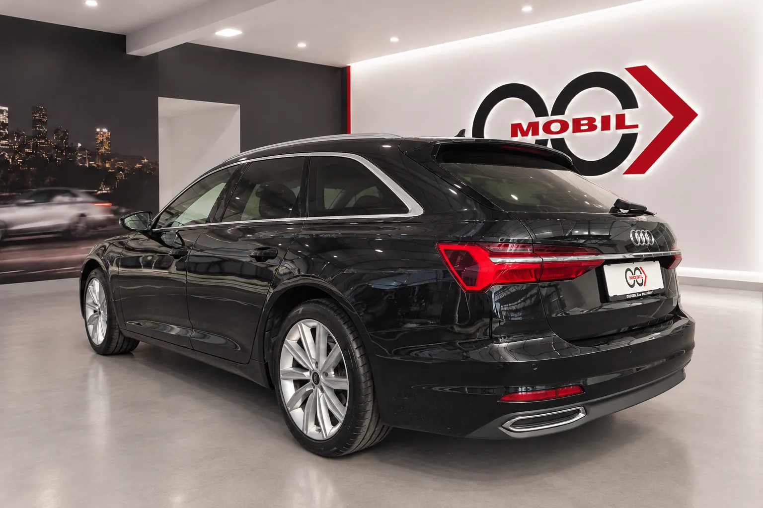 Notranja slika - Audi A6 Avant - 40 TDI Design S tronic - LED.usnje.kamera.navi.ACC - 7